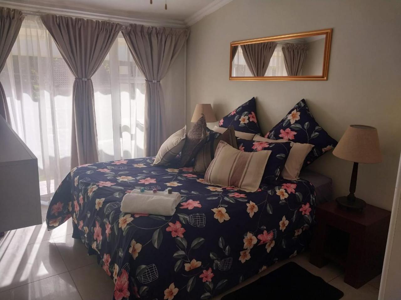 The Giraffe Room At Frederick'S Place Pretoria-Noord Dış mekan fotoğraf